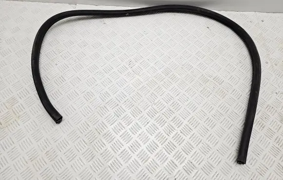 Mercedes-Benz E W238 Front door rubber seal A2386922600