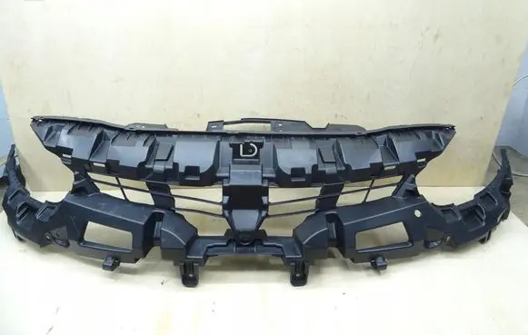 Renault Fluence Front bumper mounting bracket