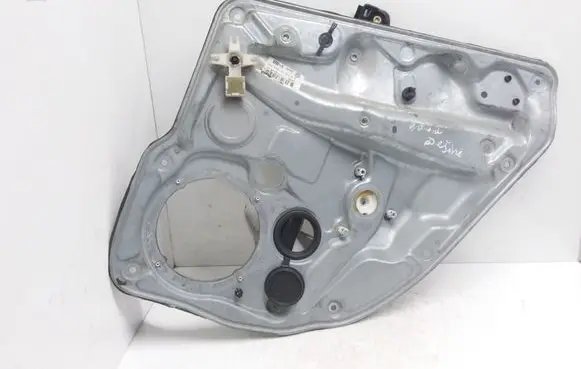Volkswagen Bora Rear window lifting mechanism without motor 1J5839730G