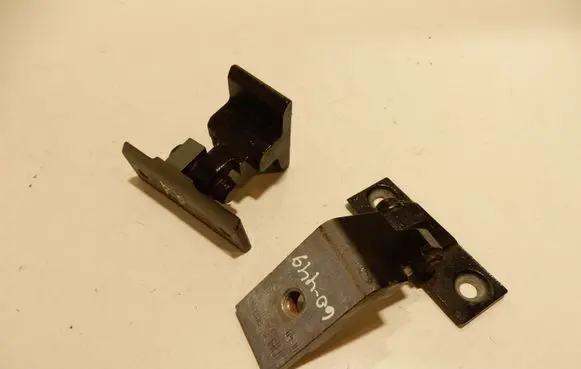 Rear door hinge set