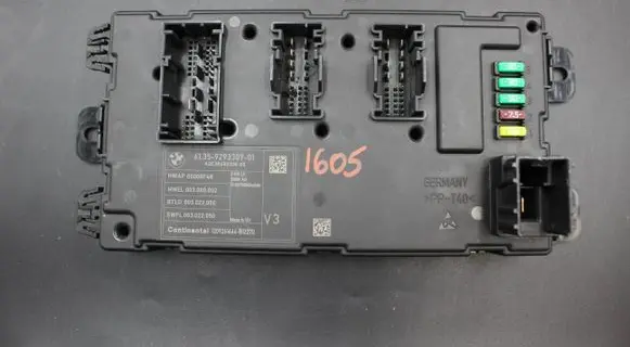 BMW 3 F30 F35 F31 Central body control module 9293309 00000F48 003000002