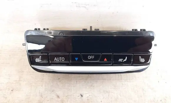 BMW X4M F98 Climate control unit 5A3BBF3 9493015 6996007