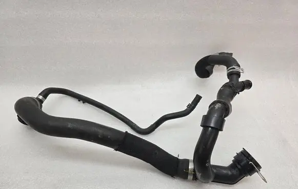 Skoda Octavia Mk4 Engine coolant pipe/hose 5WA122101