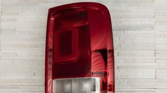 Volkswagen Amarok Rear/tail lights 2H1945096A