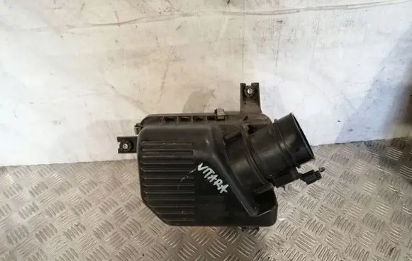 Suzuki Grand Vitara II Air filter box cover 