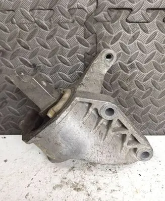 Volkswagen Polo III 6N 6N2 6NF Gearbox mount 6N0199543E