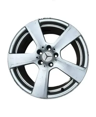 Mercedes-Benz E W212 R18 alloy rim A2124011302
