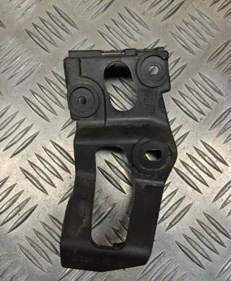 Audi A4 S4 B7 8E 8H Fender mounting bracket 8E0853922D