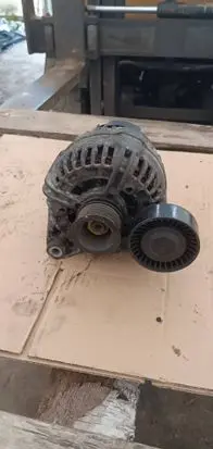 BMW X3 E83 Generator/alternator 0124525026 7519721