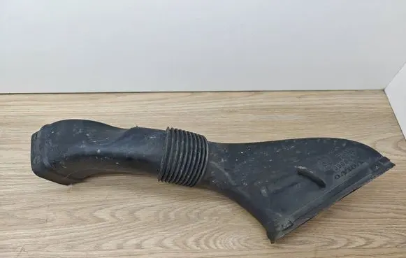 Volvo S80 Air intake duct part 8626060 73212
