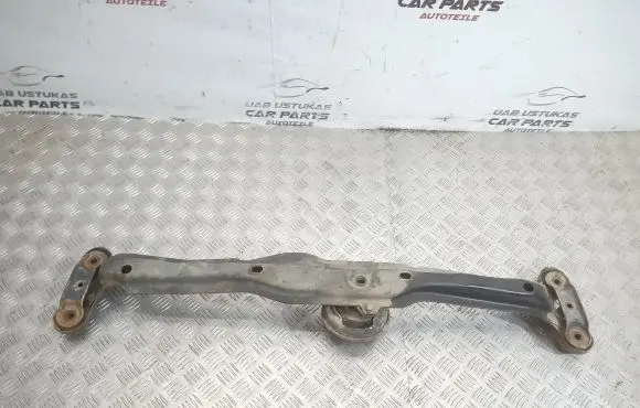 Volkswagen Golf II Front subframe