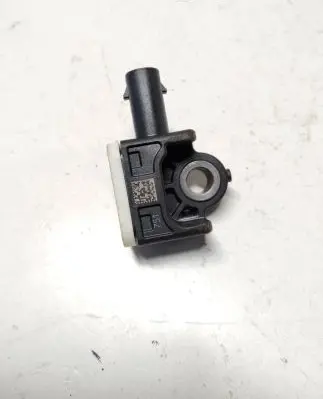 Skoda Fabia Mk2 (5J) Airbag deployment crash/impact sensor 6R0959351A 100327202