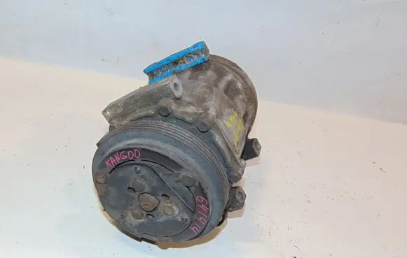 Renault Kangoo I Air conditioning (A/C) compressor (pump) 7700875357 5477910860