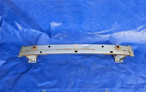 Toyota Verso Front bumper support beam 52021-0F021