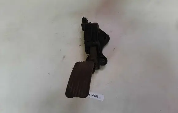 KIA Ceed Accelerator throttle pedal