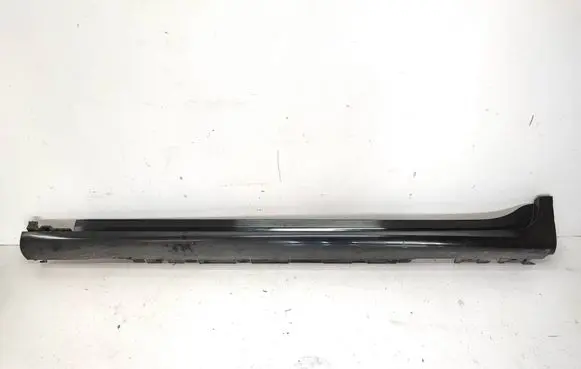 BMW X3 F25 Sill 8048171