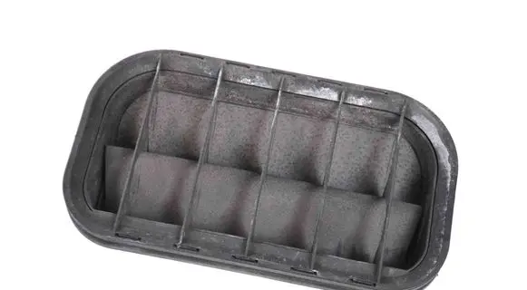 Jaguar XJ X350 Quarter panel pressure vent 