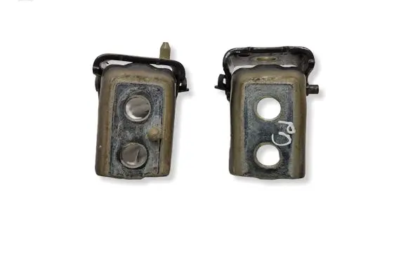 Peugeot 2008 II Front door hinge set 