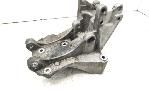Citroen C5 Generator/alternator bracket 9643834880 96348179