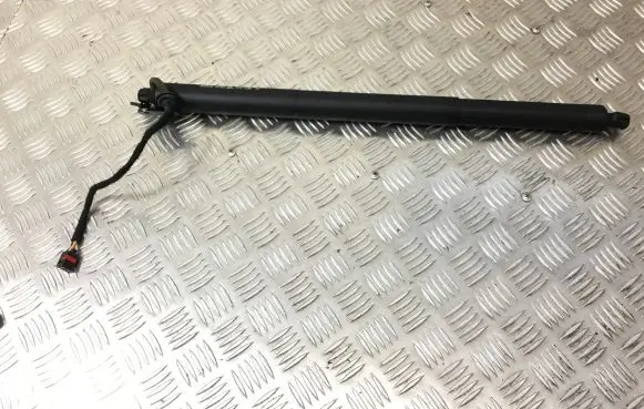 Porsche Macan (95B) Tailgate/trunk strut/damper 95B827851G