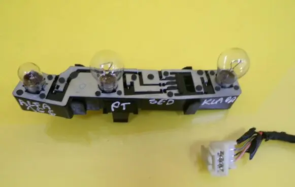 Alfa Romeo 166 Tail light bulb cover holder 38140751