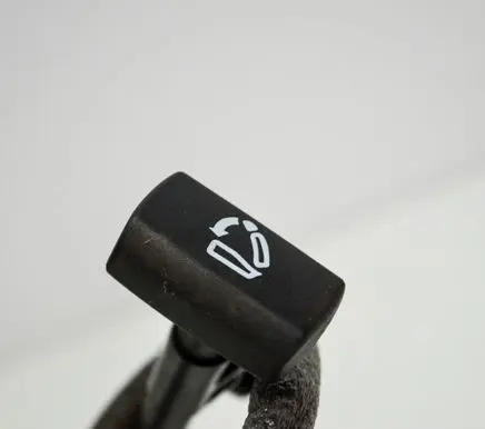 Volkswagen Jetta VI Other interior part 5C6885681