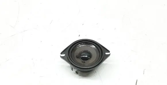 Porsche Cayenne (9PA) Panel speaker 