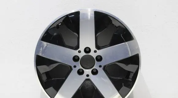 Mercedes-Benz GLA H247 R18 alloy rim A2474012800