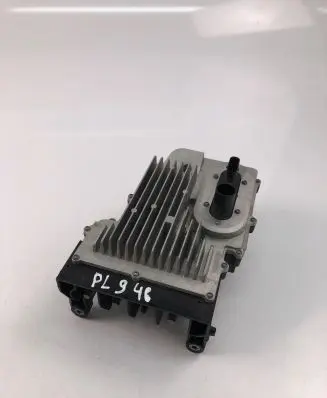 Volvo S90, V90 Fuse module 32300277