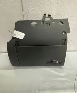 Audi A8 S8 D4 4H Glove box 105017080 4H1857096