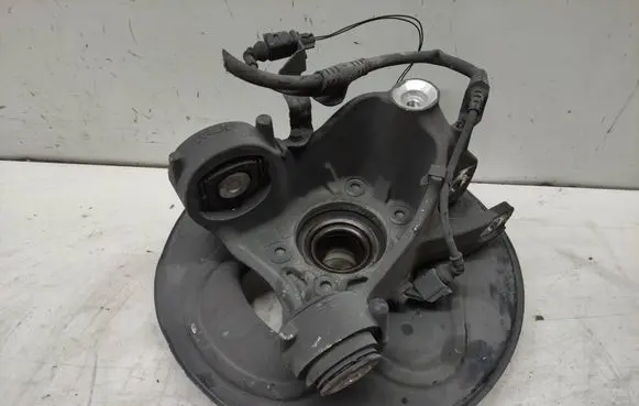 Audi A8 S8 D4 4H Rear wheel hub spindle/knuckle
