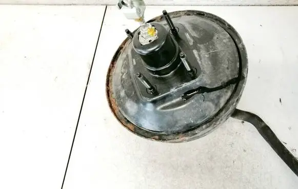 Honda FR-V Brake booster