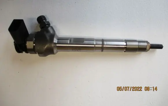 Audi A3 S3 A3 Sportback 8P Fuel injector 0445110872