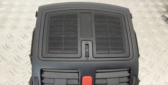 Toyota Auris 150 Dash center air vent grill 8433202131