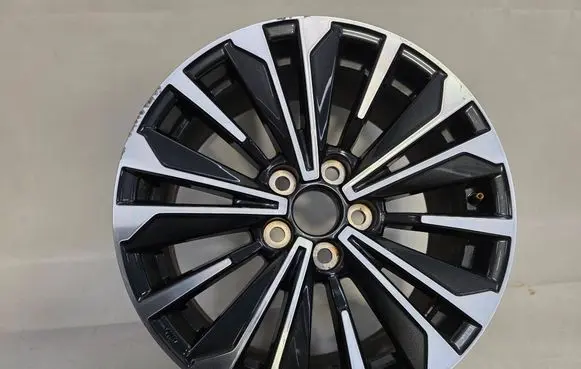Toyota Corolla E210 E21 R17 alloy rim 89082