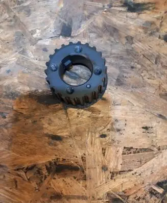 Audi A6 S6 C4 4A Crankshaft gear 