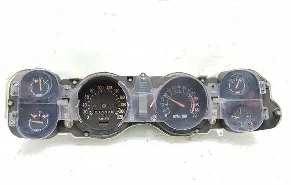 Chevrolet Camaro Speedometer (instrument cluster) 8901671