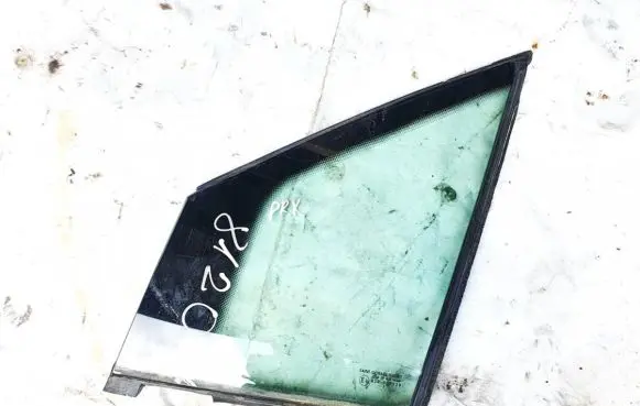 Citroen C8 Front door vent window glass four-door 