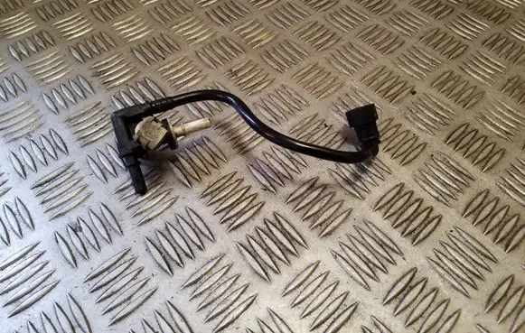 Suzuki Grand Vitara II Fuel line/pipe/hose 