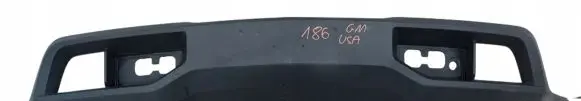 Chevrolet Silverado Front bumper 84219070
