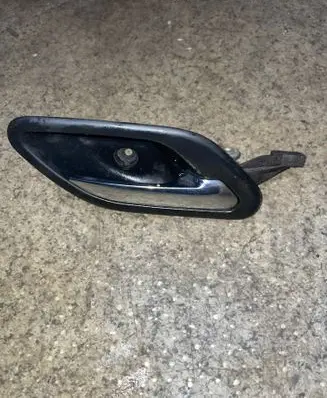 BMW 5 E39 Rear door interior handle 8226050