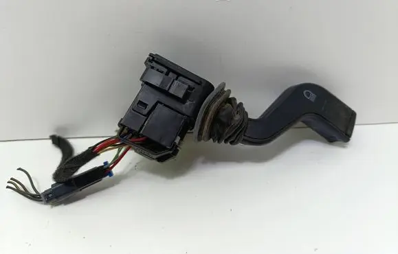 Opel Zafira A Indicator stalk 90560990