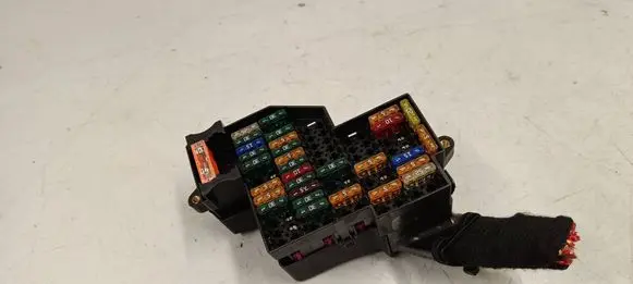 Porsche Cayenne (92A) Fuse module 7p0941828b
