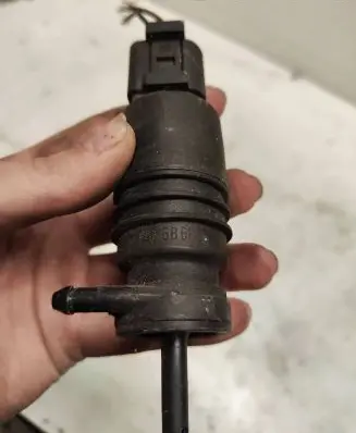 Audi A6 S6 C5 4B Windscreen/windshield washer pump PA66BGF30