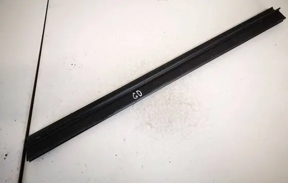 Suzuki SX4 S-Cross Rear door glass trim molding