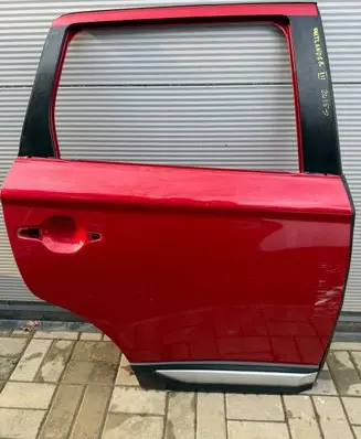 Mitsubishi Outlander Rear door 10681DTU292376