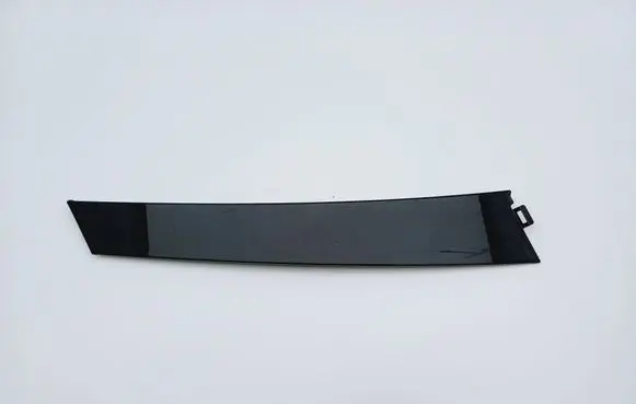 Mercedes-Benz E W210 Rear side glass trim 