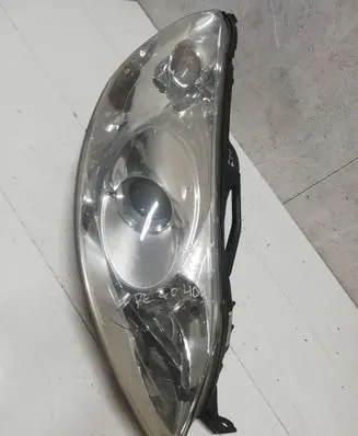 Peugeot 407 Headlight/headlamp