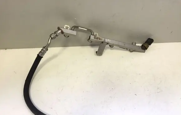 Volkswagen PASSAT B6 Fuel main line pipe 03CX129041A 03C133317A