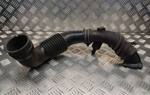 Toyota Urban Cruiser (XP110) Turbo air intake inlet pipe/hose 1788133070